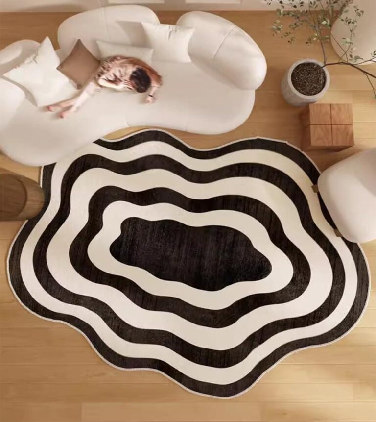 Irregular Black & White Rug | Transform Your Room's Style Effortlessly