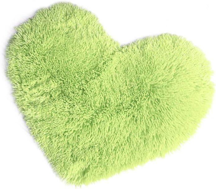 Why We Love the Ultra Soft Heart-Shaped Rug for Cozy Spaces