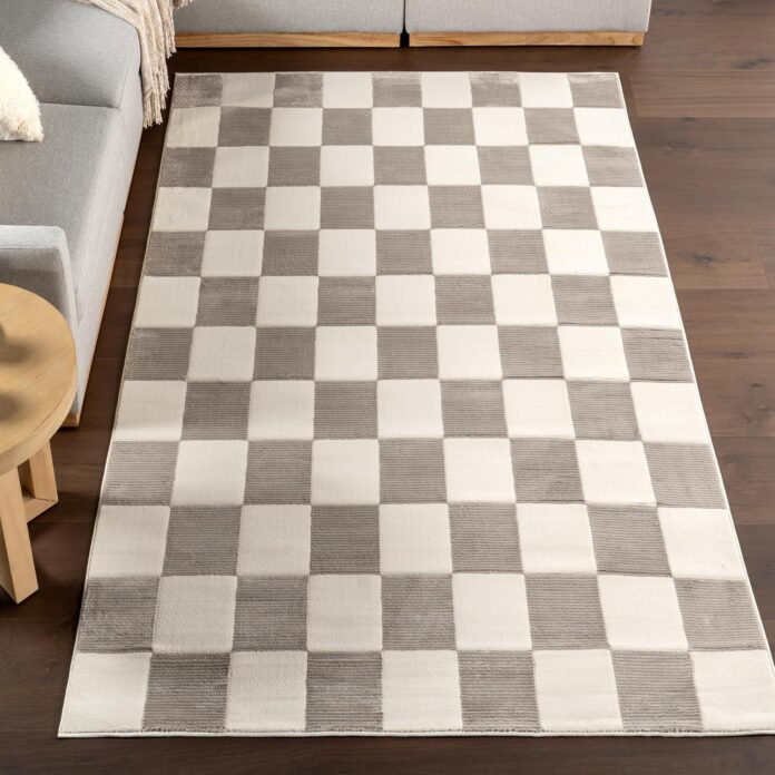 Why We Love the nuLOOM Zhuri Checkered Rug for Busy Homes