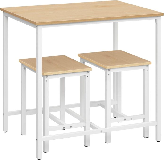 Finding the Perfect Blend of Style and Function in a Compact Dining Set