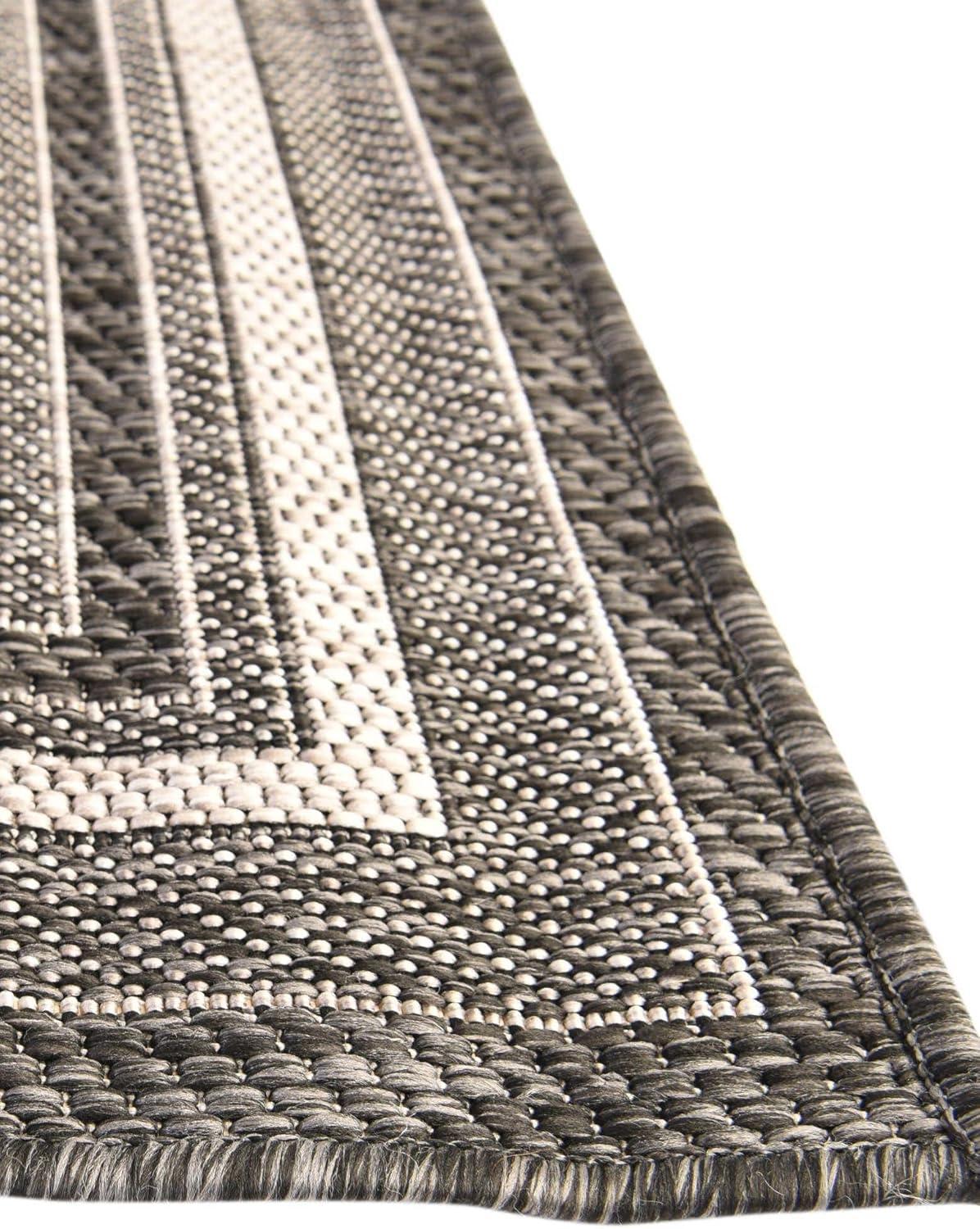 Our Take on Unique Loom's Outdoor Border Rug: Style Meets Durability