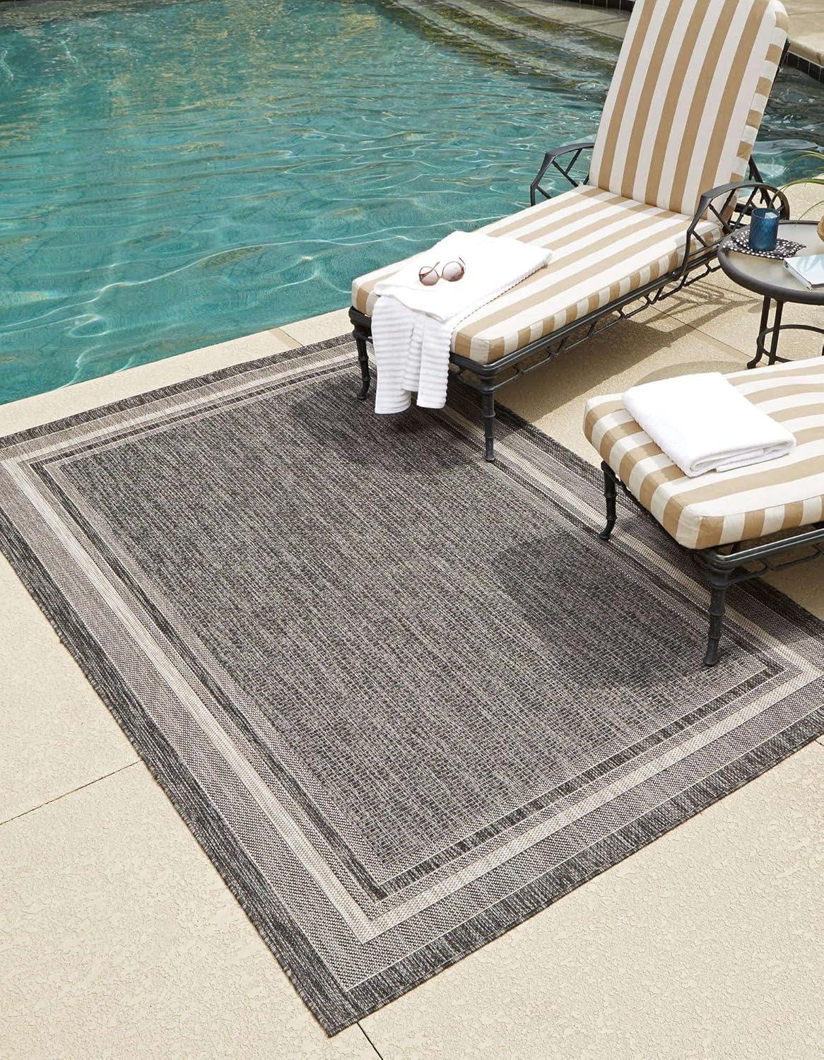 Our ​Take on‌ Unique loom's Outdoor Border Rug: Style‍ Meets​ Durability