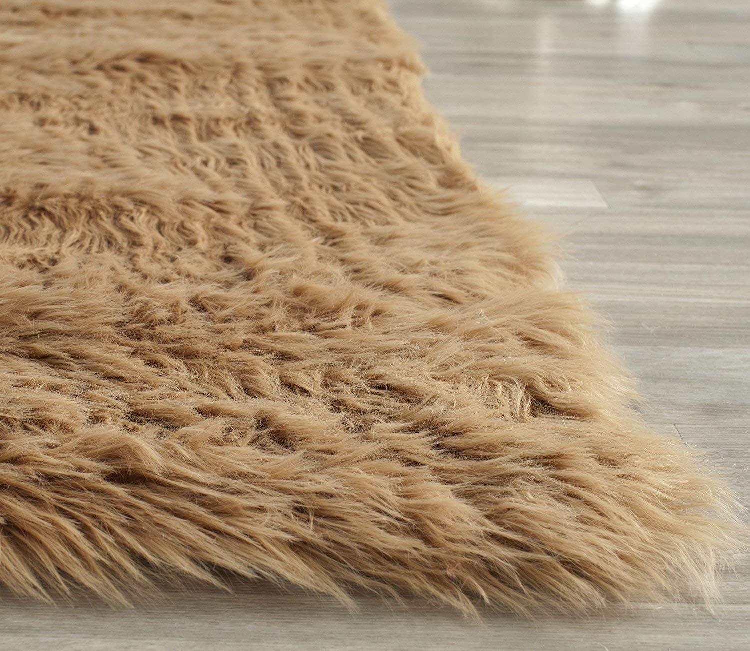 Elevate Our Space with the Silky plushness of Safavieh's Camel Rug