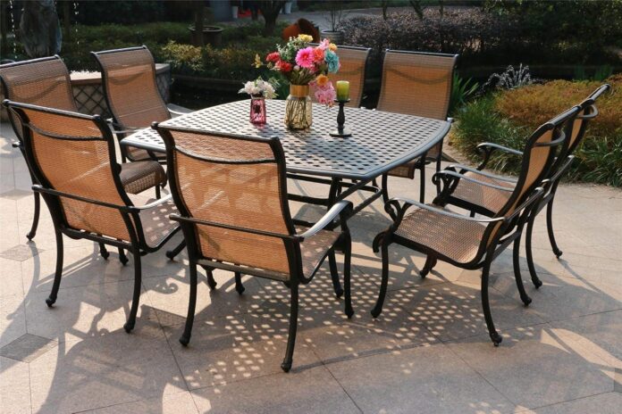 Gather Round Spacious 8 Person Aluminum Dining Set For Outdoors Gather Round Spacious 8 Person Aluminum Dining Set For Outdoors
