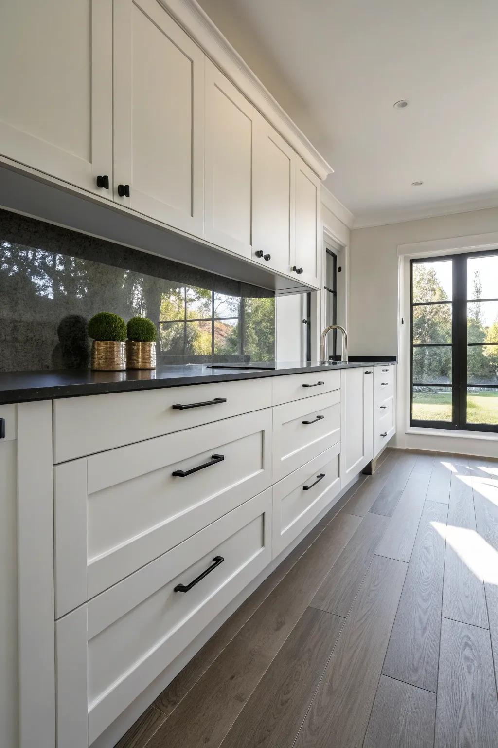 Concealed handles offer a sleek and contemporary look.